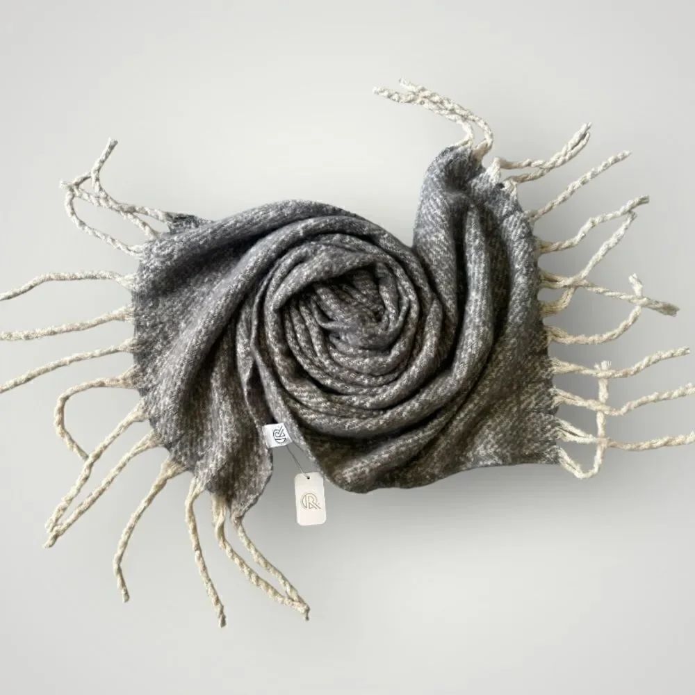 🎉5 for $45 🎉scarf wrap one size